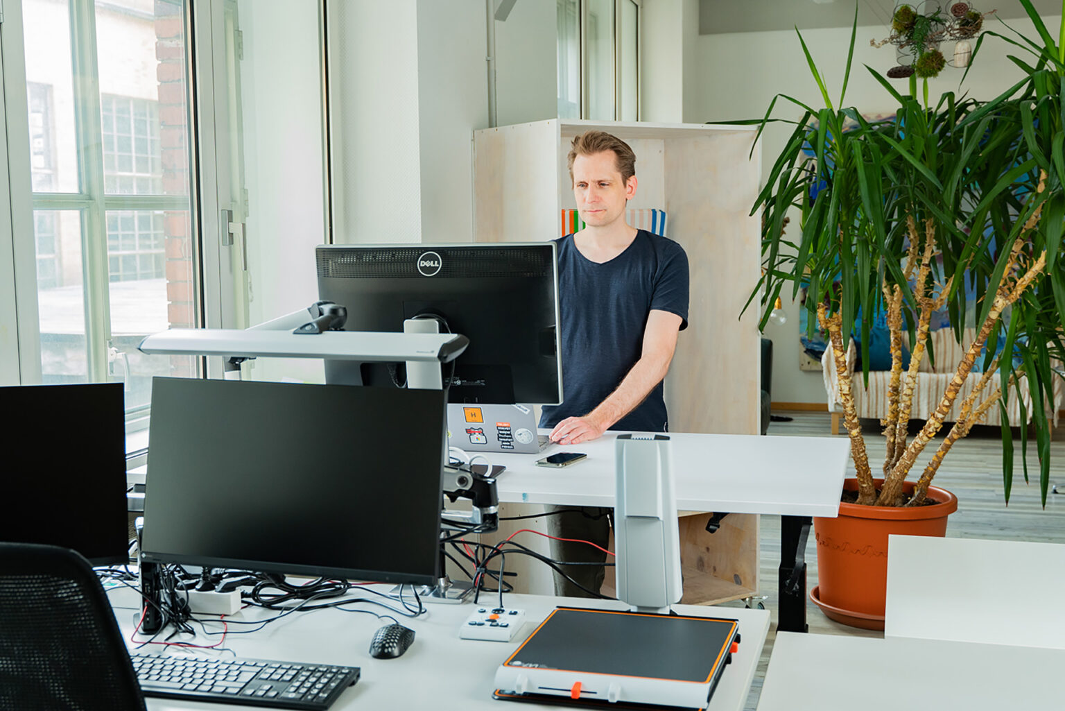 Steh-Arbeitsplatz im TUECHTIG